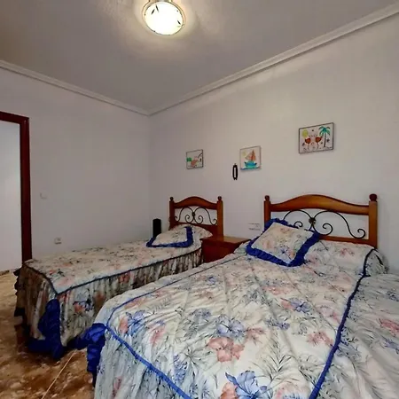 דירה Mariblanca Very Close To Beach 2nd Floor