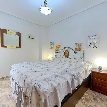 Mariblanca Very Close To Beach 2nd Floor *